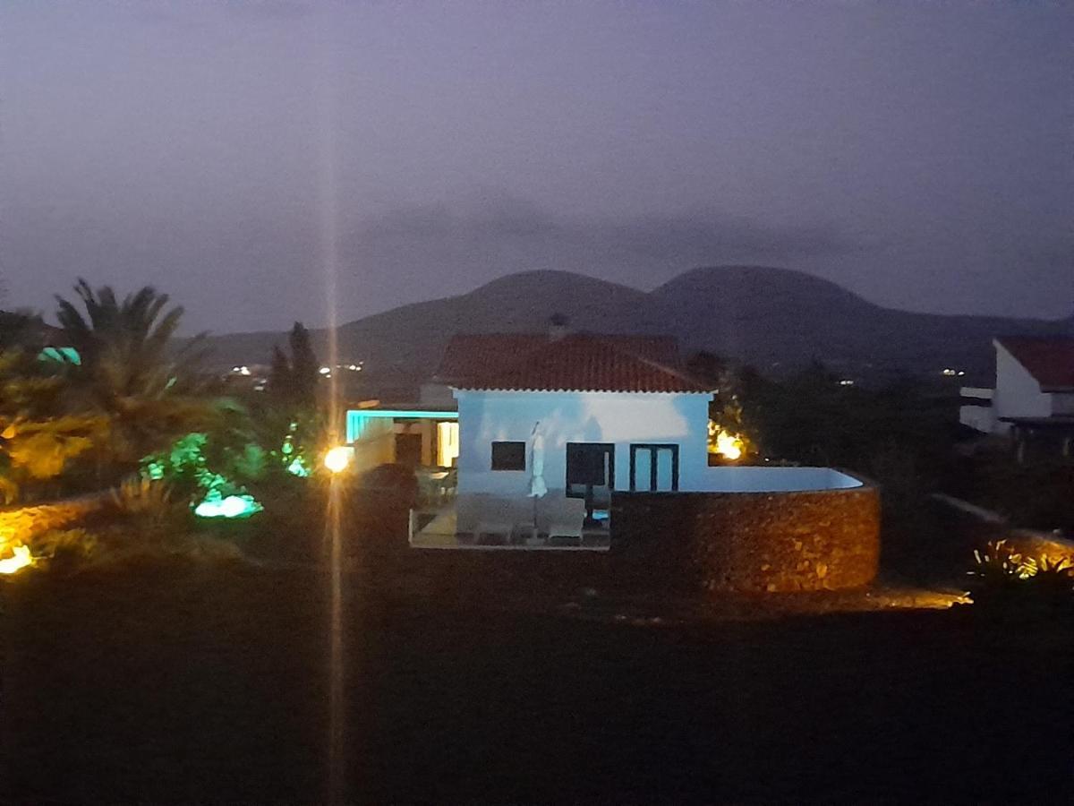 Surfwhitehouse Villa Lajares Bagian luar foto